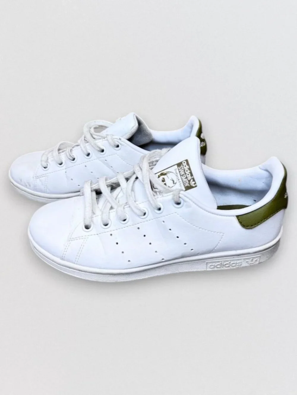 White Green Leather Sneakers Lace Up Casual Classic Shoes US 4.5 - Picture 4 of 6